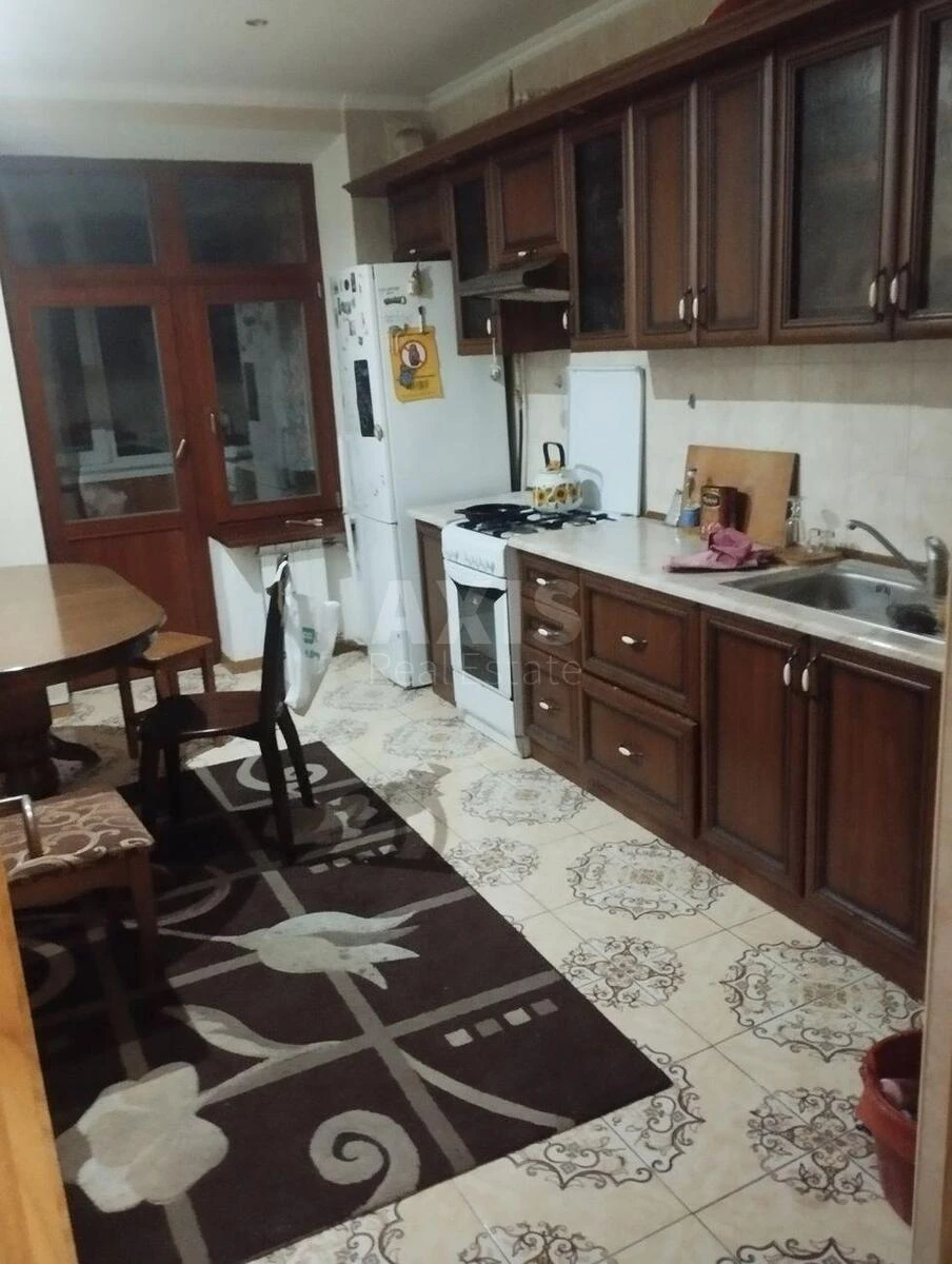 3k apartment vul. Tatars'ka 18Б648960