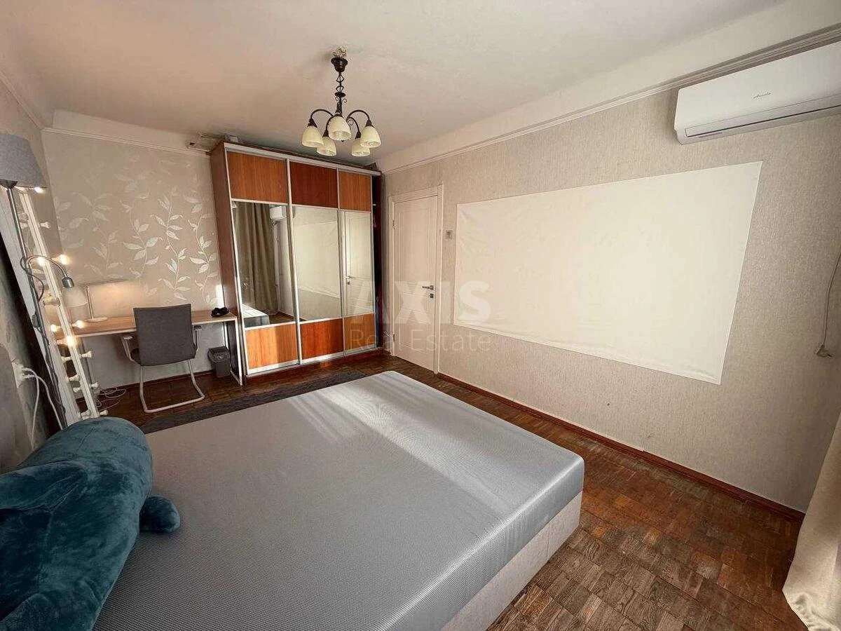 1k apartment pr-t Obolons'kyj 14Е712592