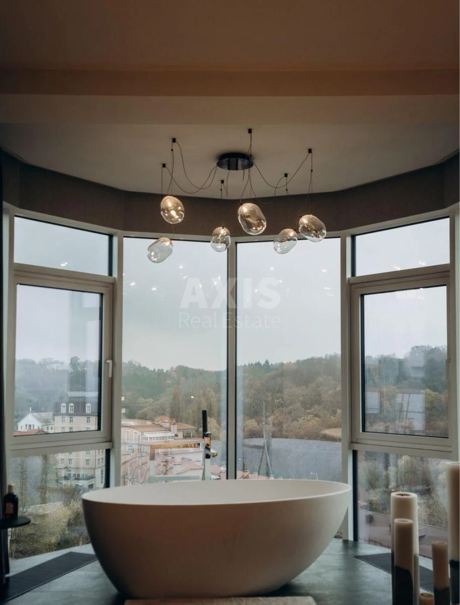 4k apartment vul. Buslivs'ka 12621624