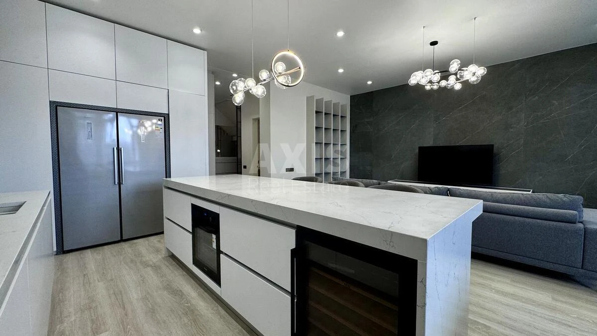 4k apartment vul. Antonovycha 118/9684660