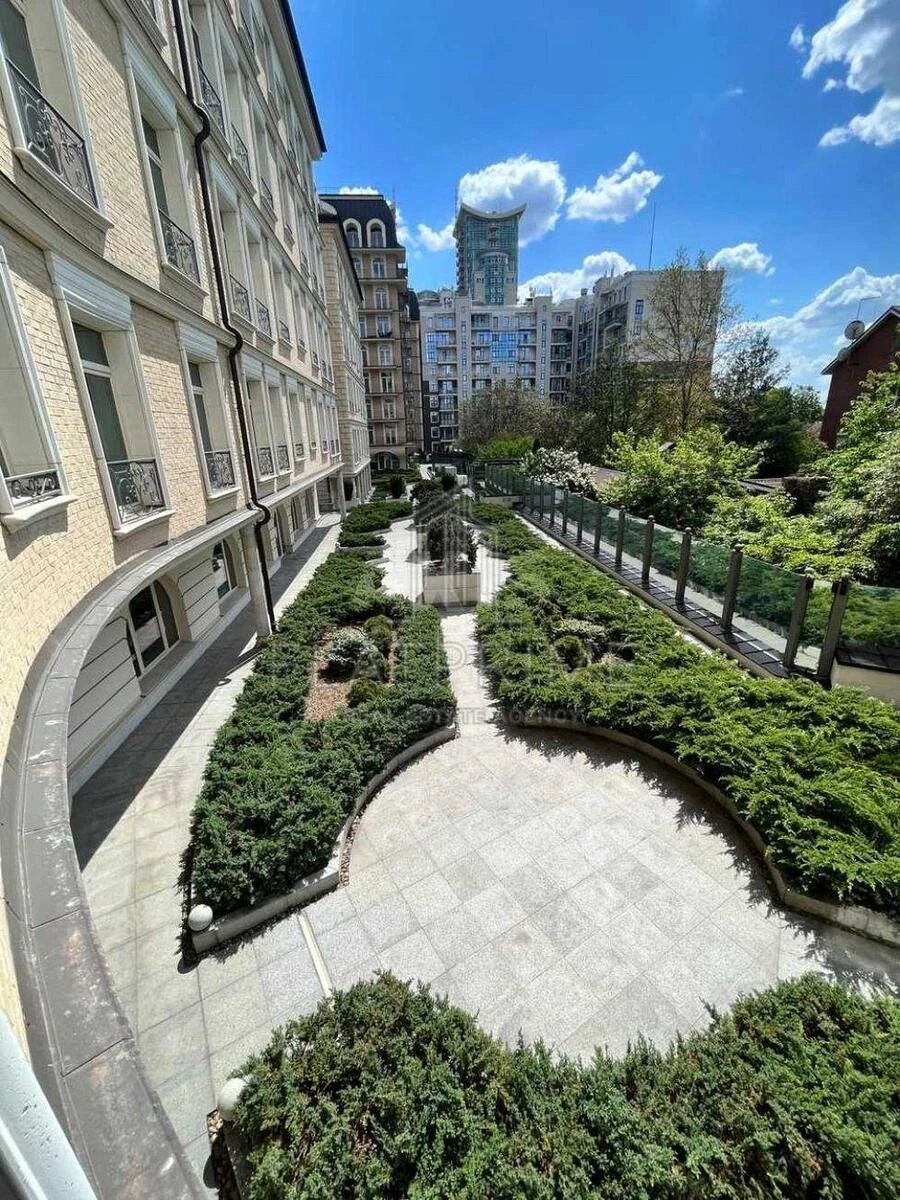 5k apartment vul. Novoselyc'ka 7590460