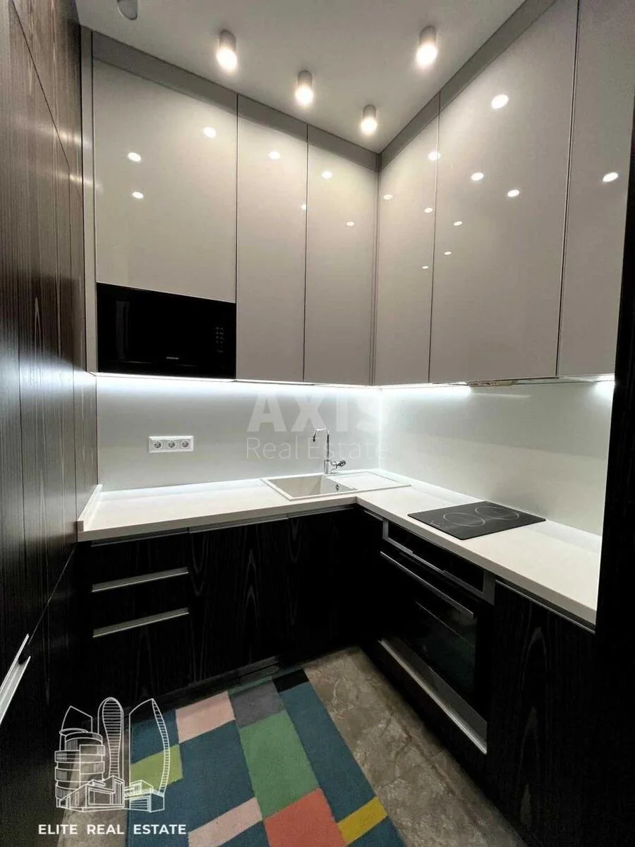 2k apartment vul. Vasylya Tyutyunnyka 52/1