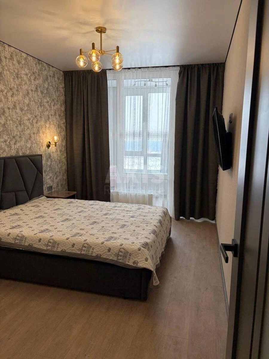 1k apartment vul. Grechka Marshala 40/12643291