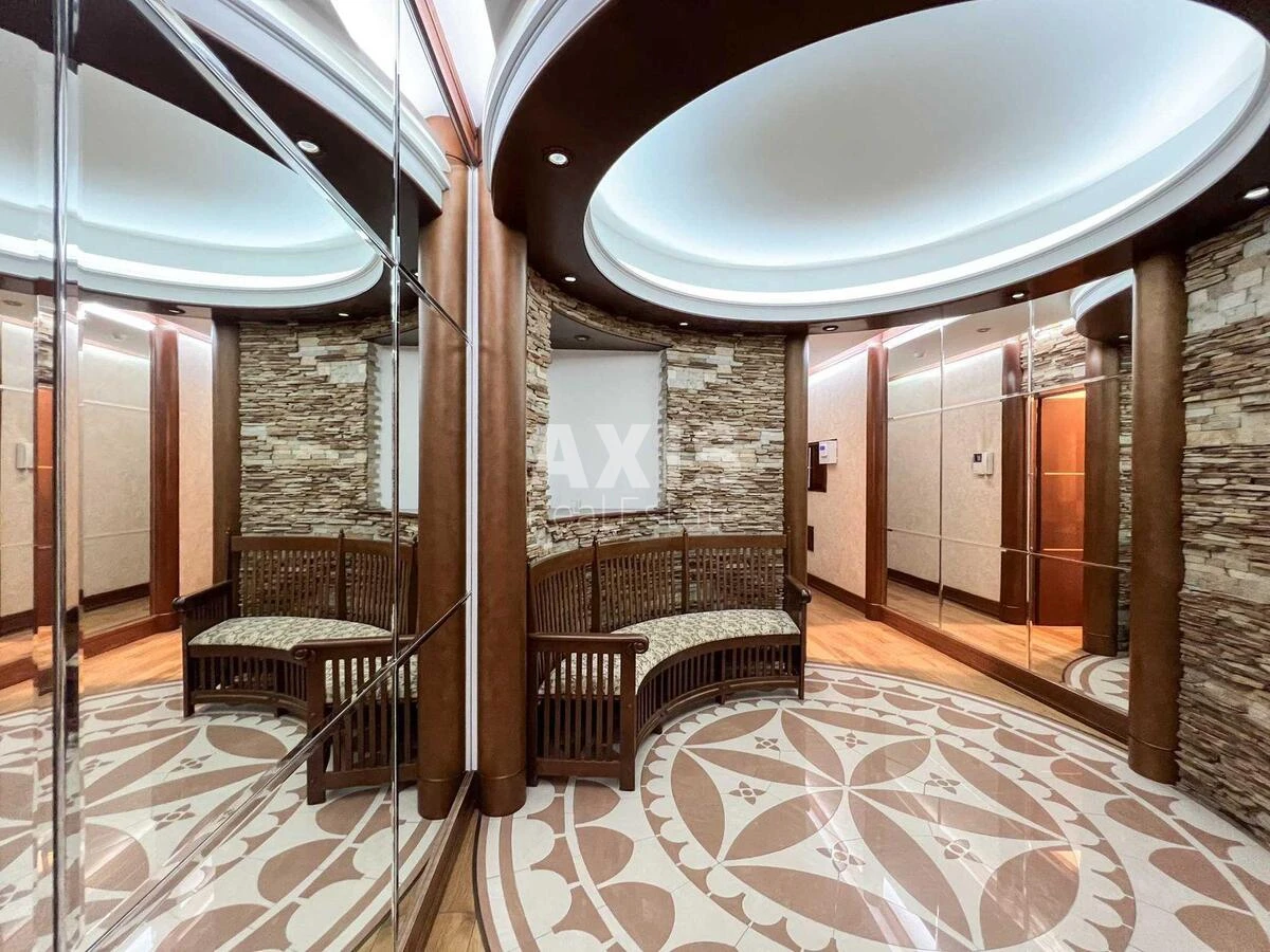 4k apartment vul. Mazepy Ivana 10615915