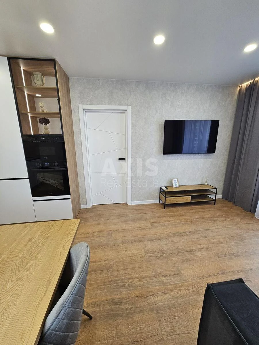 1к квартира ул. Александра Олеся 27А671736