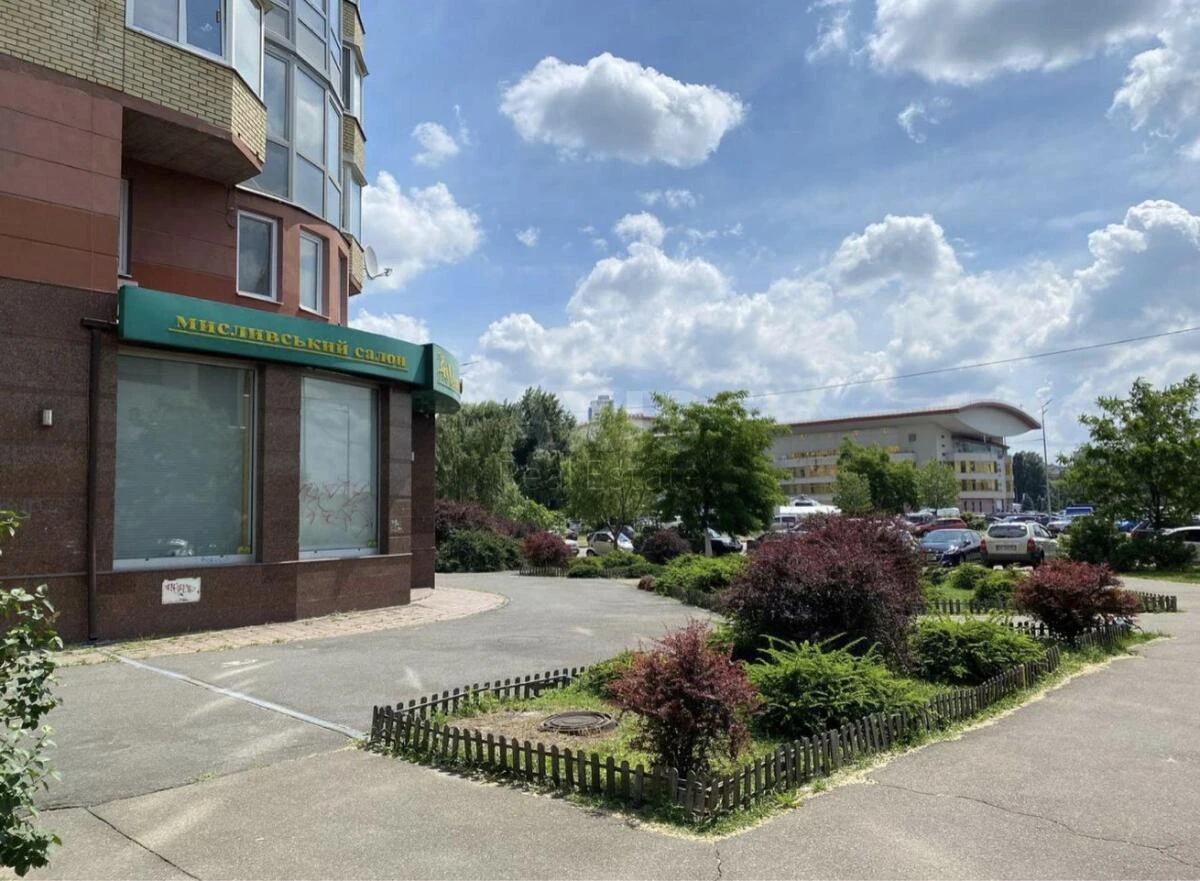 Trade object vul. Mykil's'ko-Slobids'ka 4Г, 165m2672123