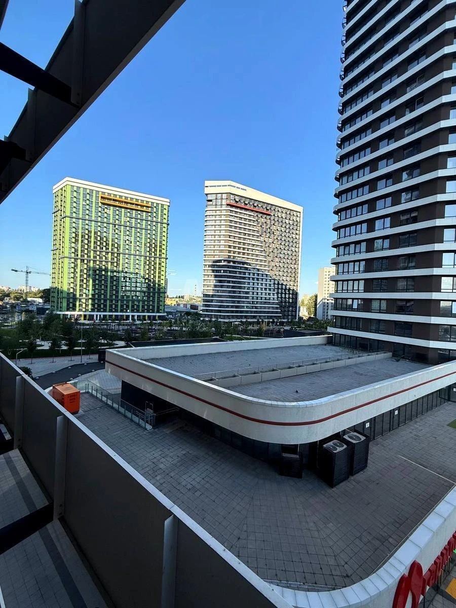 2k apartment nab. Dniprovs'ka 15Е6898815