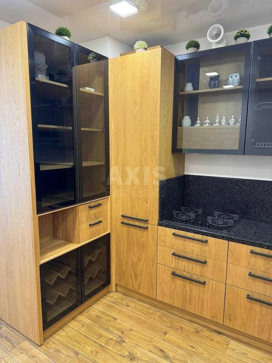 2k apartment vul. Radystiv 32690620