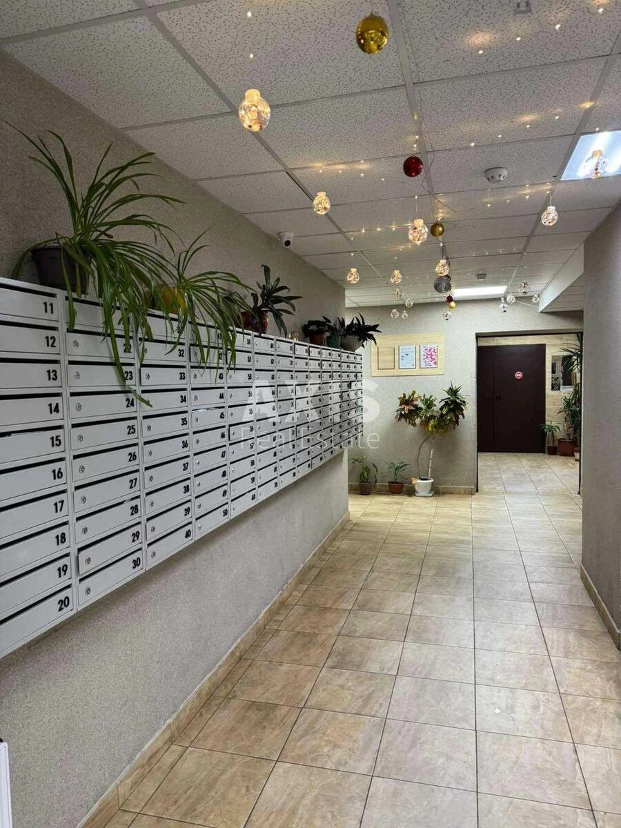 1k apartment vul. Panel'na 4493686