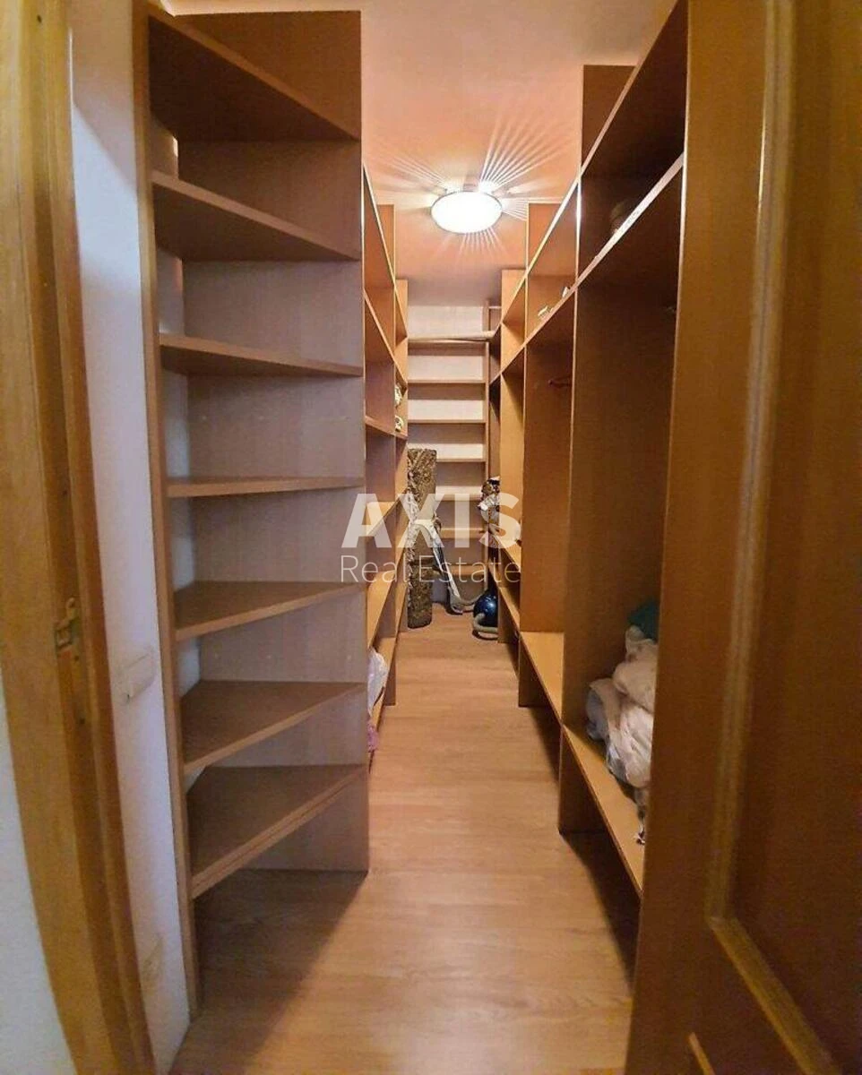 3k apartment uzv. Klovs'kyj 17487816