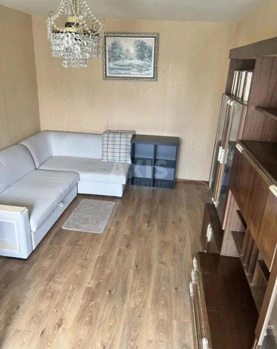 2к квартира ул. Патриарха Мстислава Скрипника 9691393