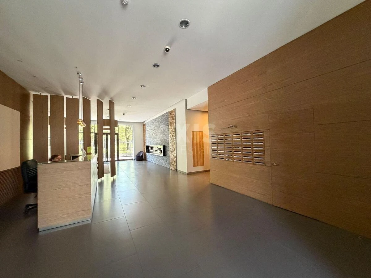 1k apartment pr-t Berestejskij 426759420