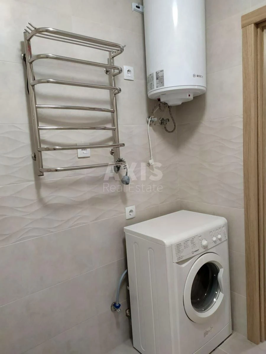 2k apartment vul. Oleksandrivs'ka 1658954