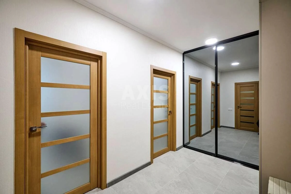 1k apartment vul. Voskresens'ka 146389611