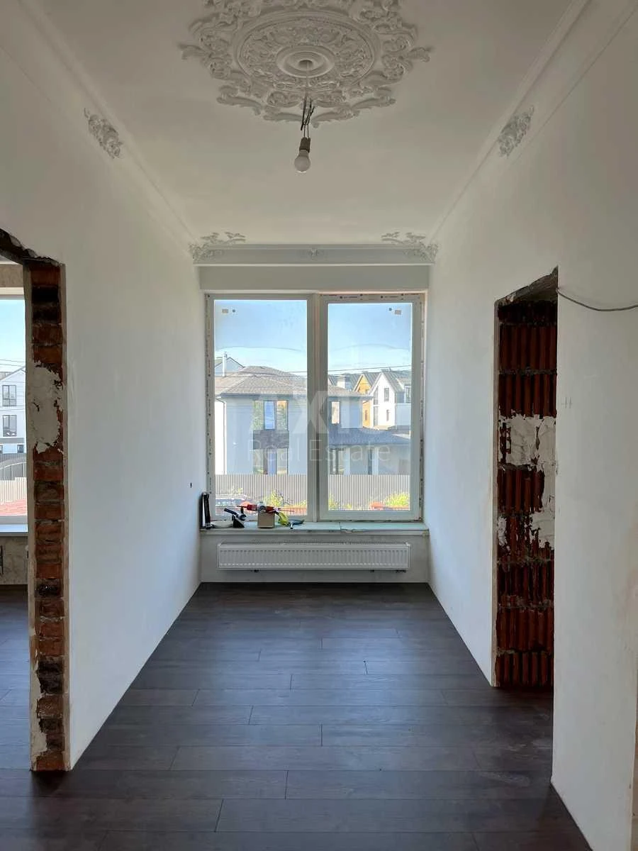 House vul. Smerekova, 367m2, Kyiv city704311