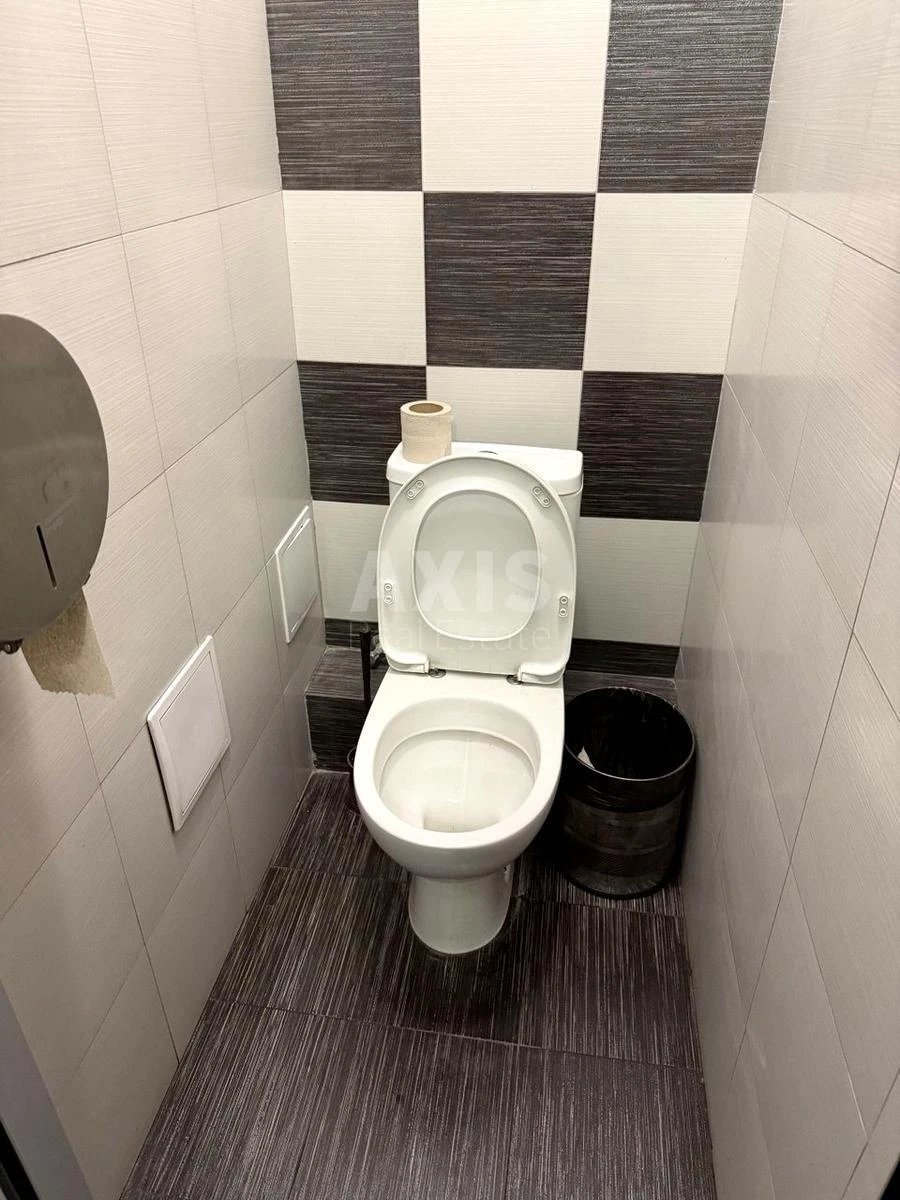 Office vul. Volodymyrs'ka 73, 193m2657582