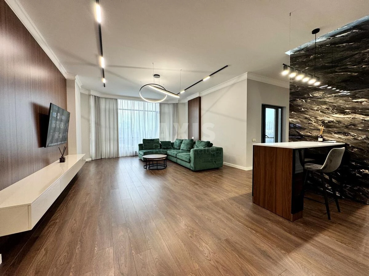 4k apartment vul. Strutyns'kogo Sergija 2657910