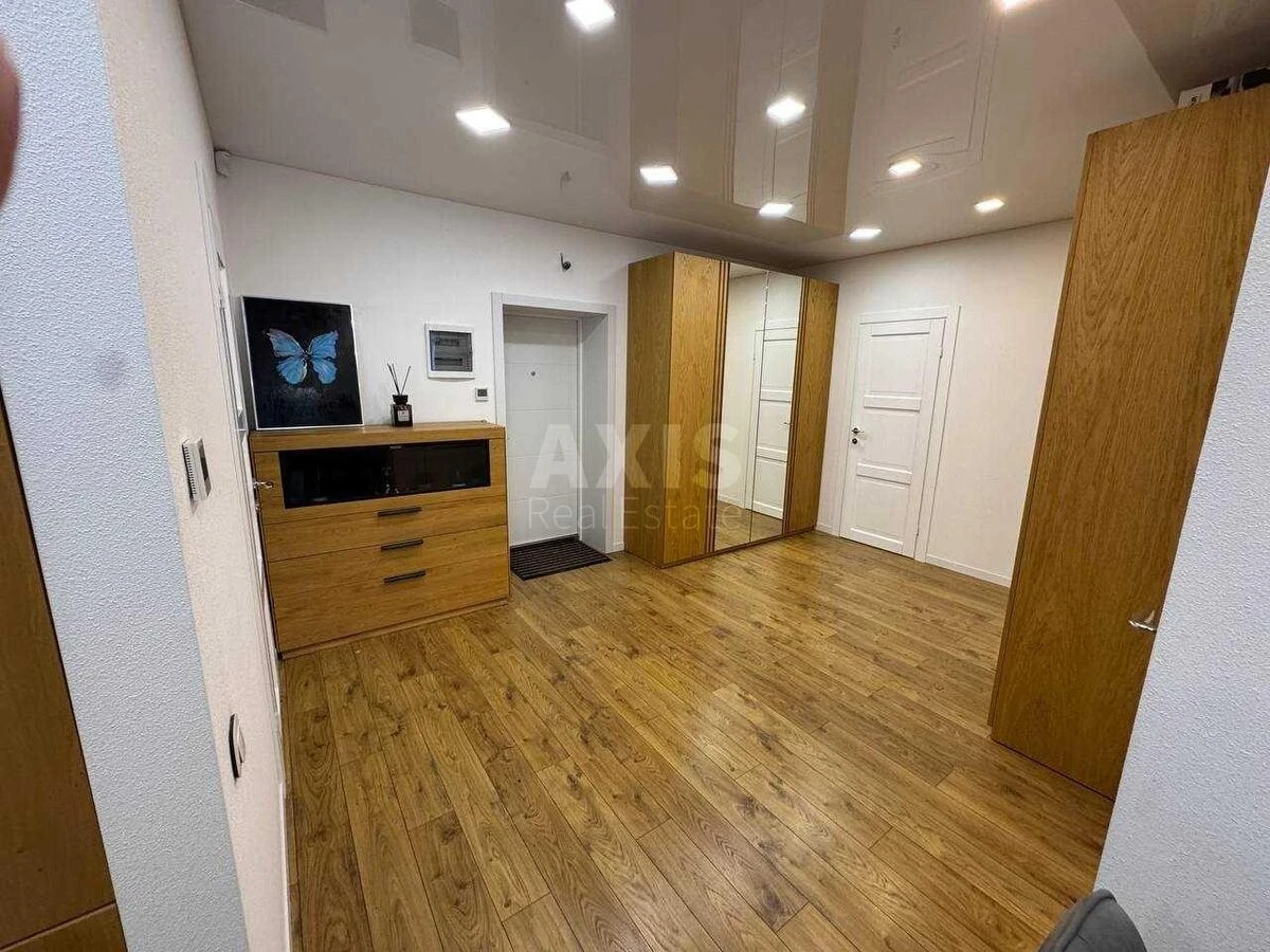 2k apartment vul. Radystiv 326906219