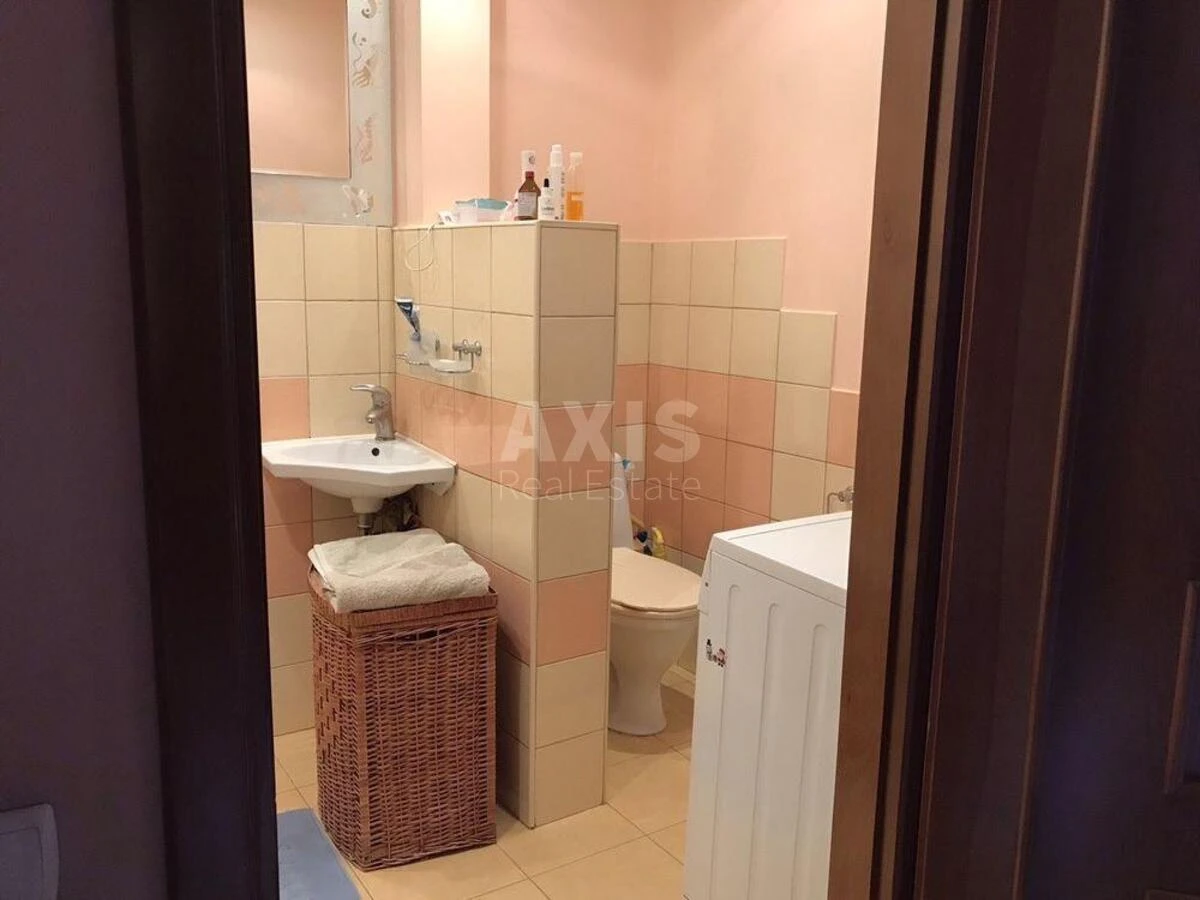 2k apartment vul. Bratyslavs'ka 7690654