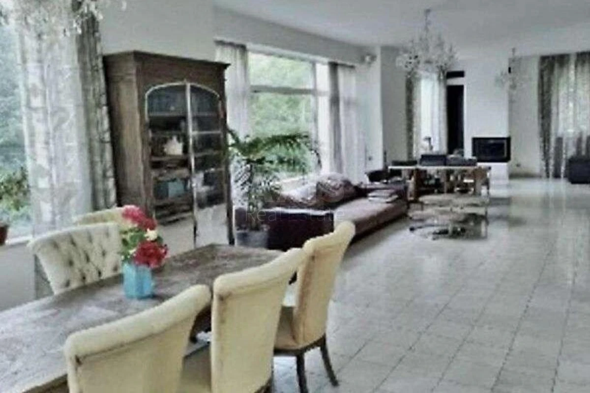 House bul. Gasheka Jaroslava, 630m2, Kyiv city339378