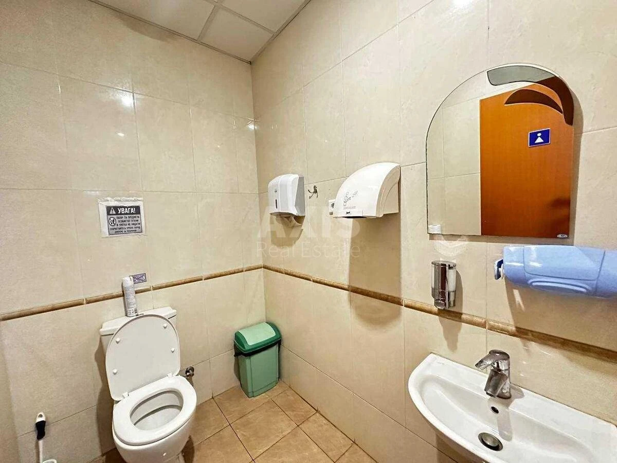 Office vul. Strutyns'kogo Sergija 8, 708m26258514