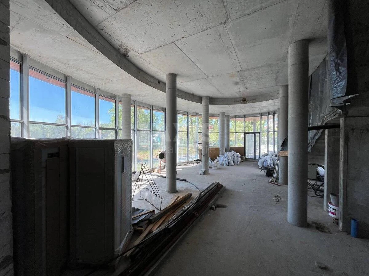 Объект сервиса ул. Олимпия Галика 75, 350м2647838