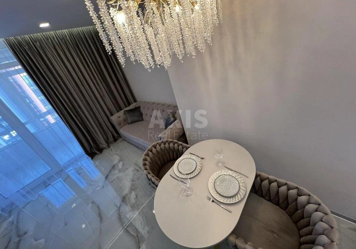 1k apartment vul. Brativ Shemetiv 8695742