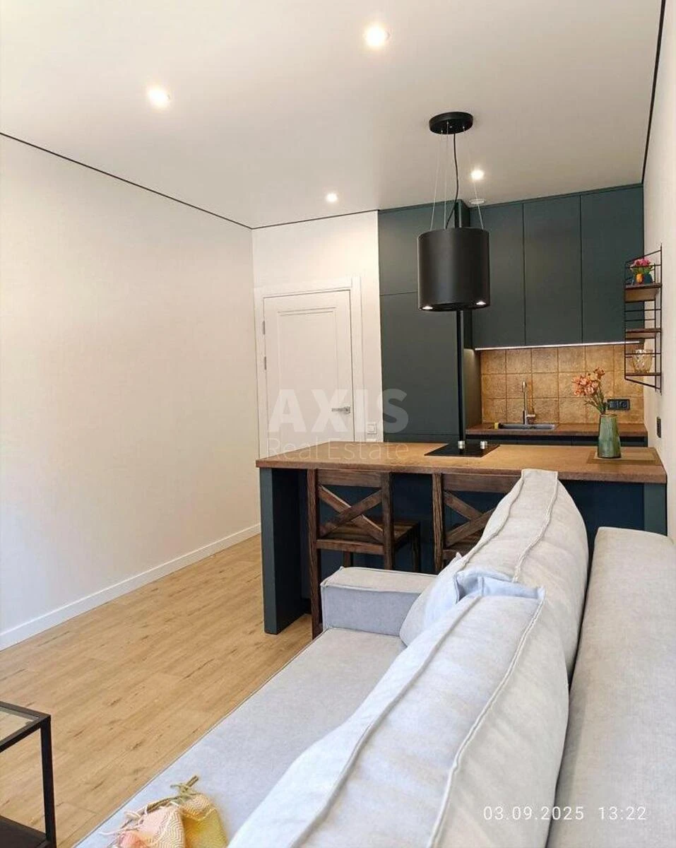 1k apartment vul. Vsevoloda Zmijenka 34/21696890