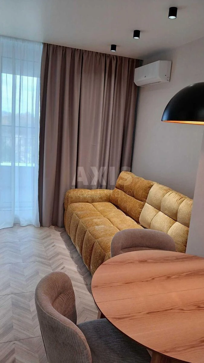 1k apartment vul. Brativ Shemetiv 8649360