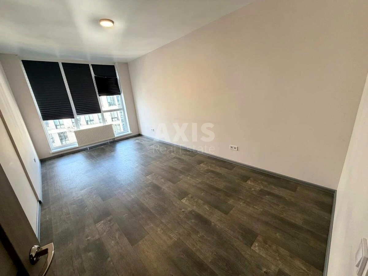 Office vul. Central'na 21А, 84m27127910