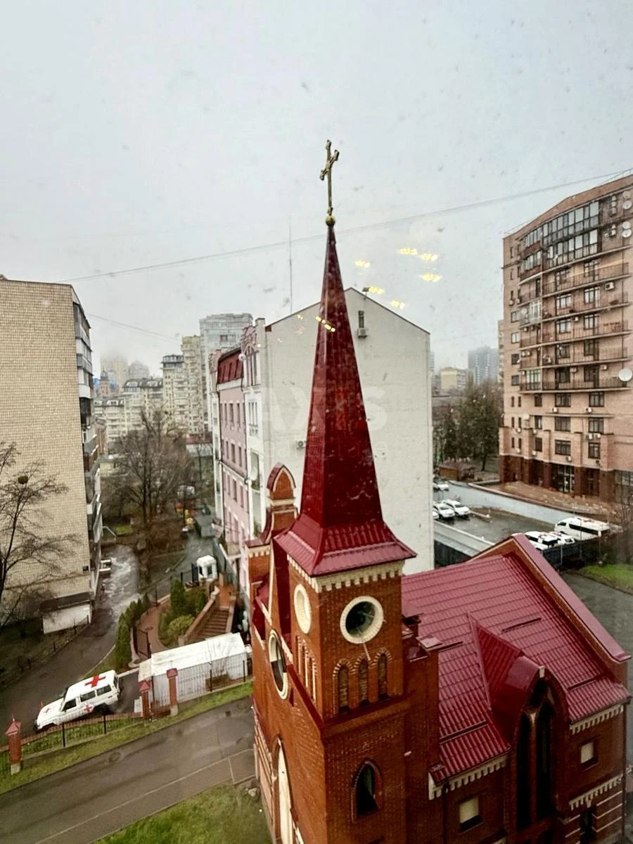 2k apartment vul. Oleksandra Konyskoho 22А6664116