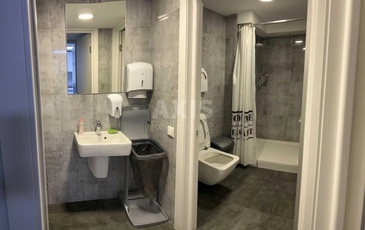 Office vul. Saksagans'kogo 70А, 385m2671378