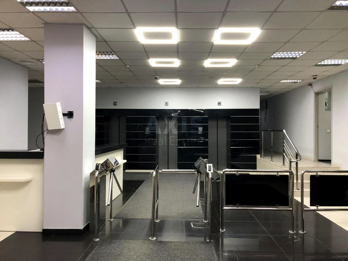 Office vul. Strutyns'kogo Sergija 8, 43m2634697