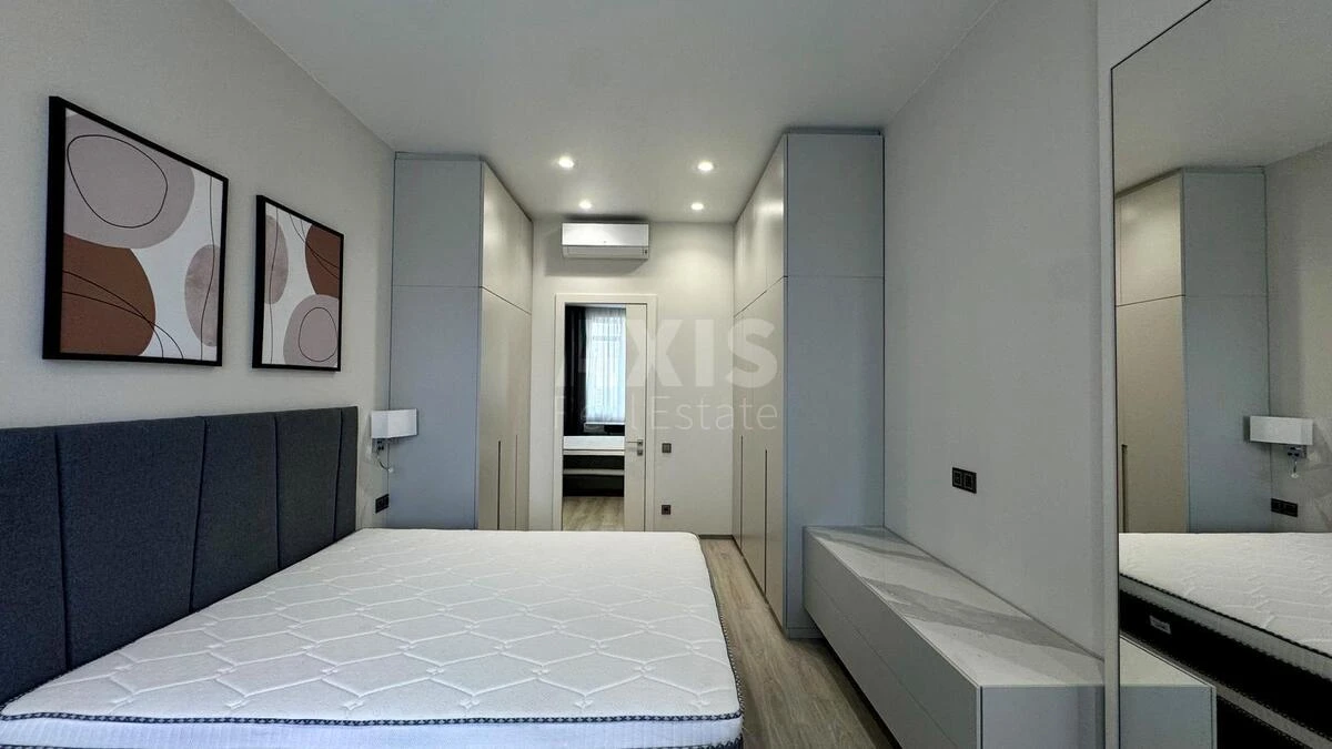 4к квартира ул. Антоновича 118/96846617