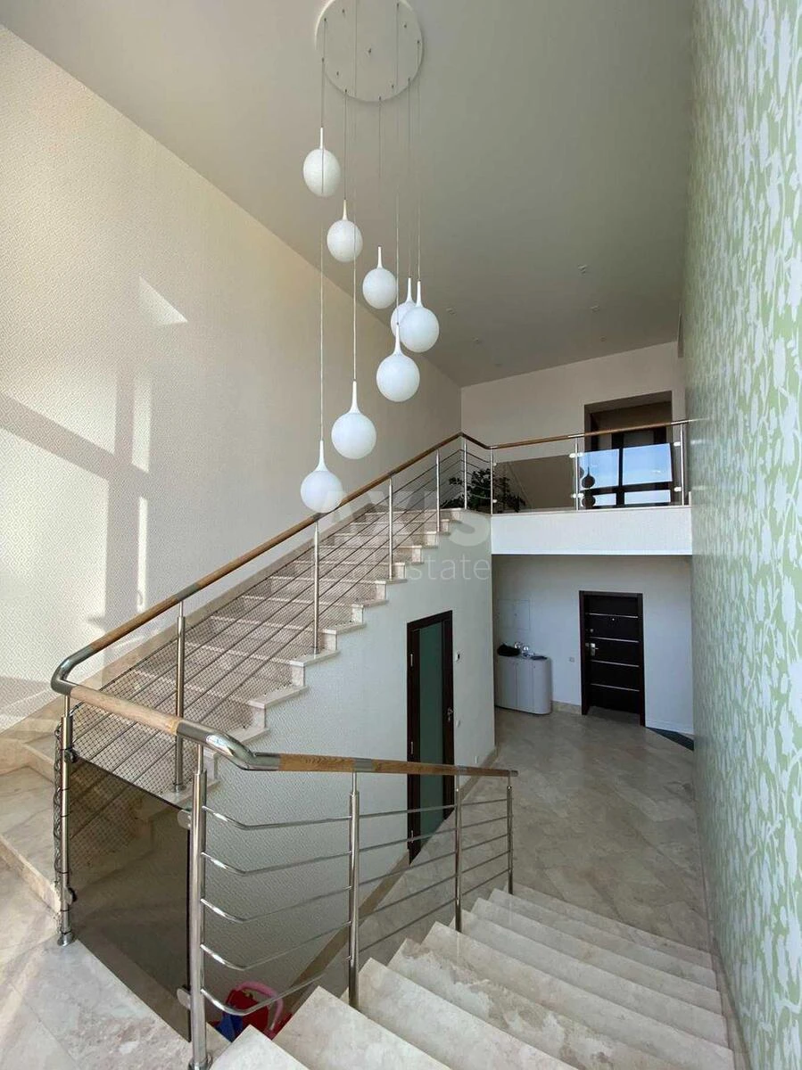 4k apartment pr-t Volodimira Іvasyuka 10А684926