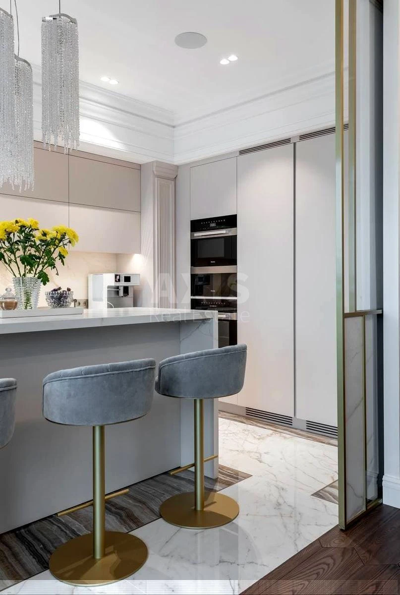 4k apartment vul. Kudri Ivana 7632922