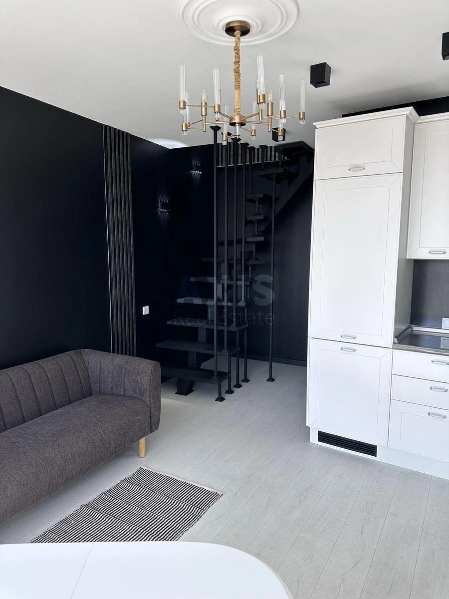 2k apartment nab. Dniprovs'ka 19А642929