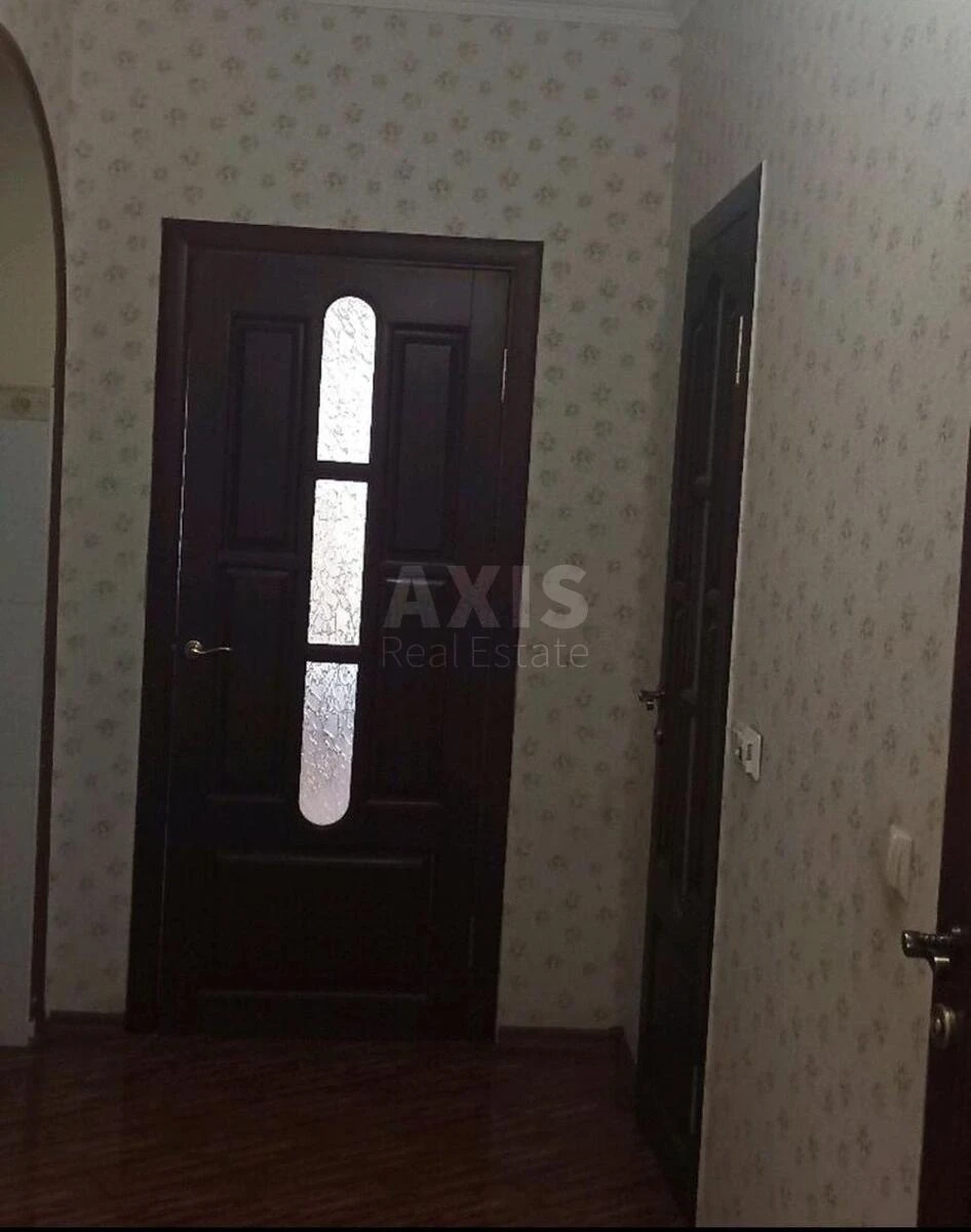 4k apartment nab. Dniprovs'ka 23642764