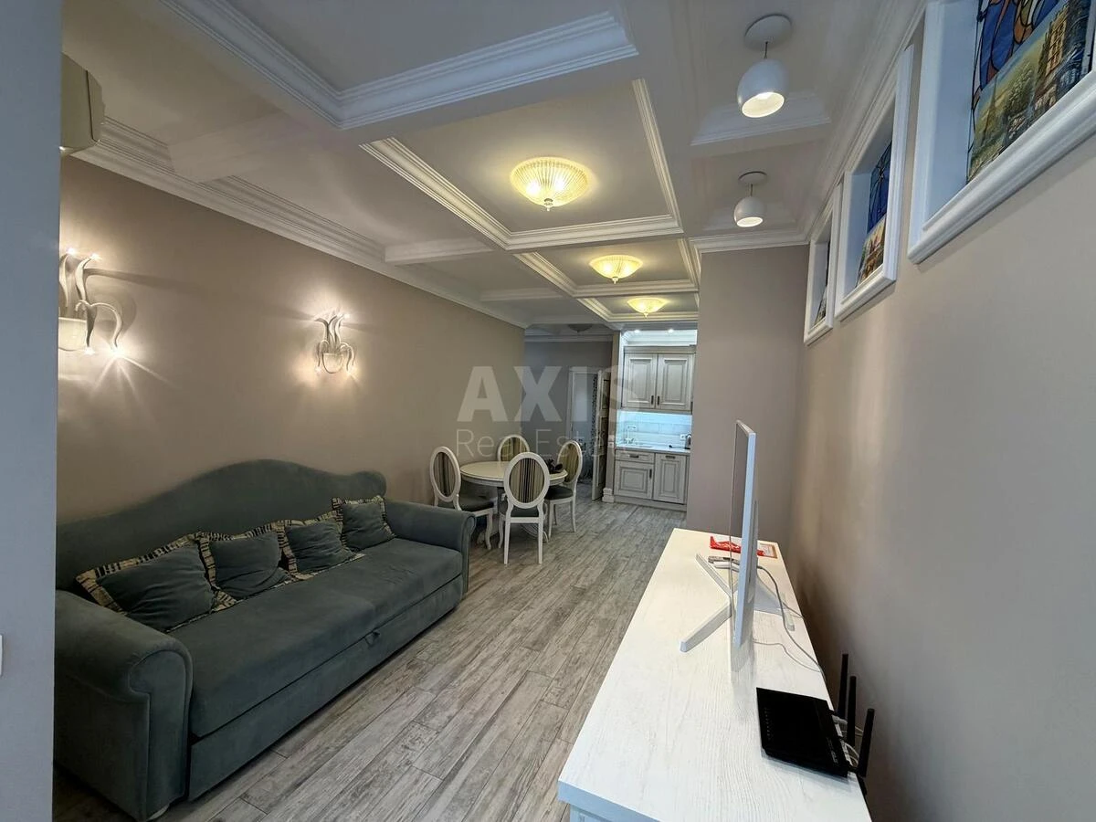 2k apartment vul. Sim'i' Kul'zhenkiv 33703165