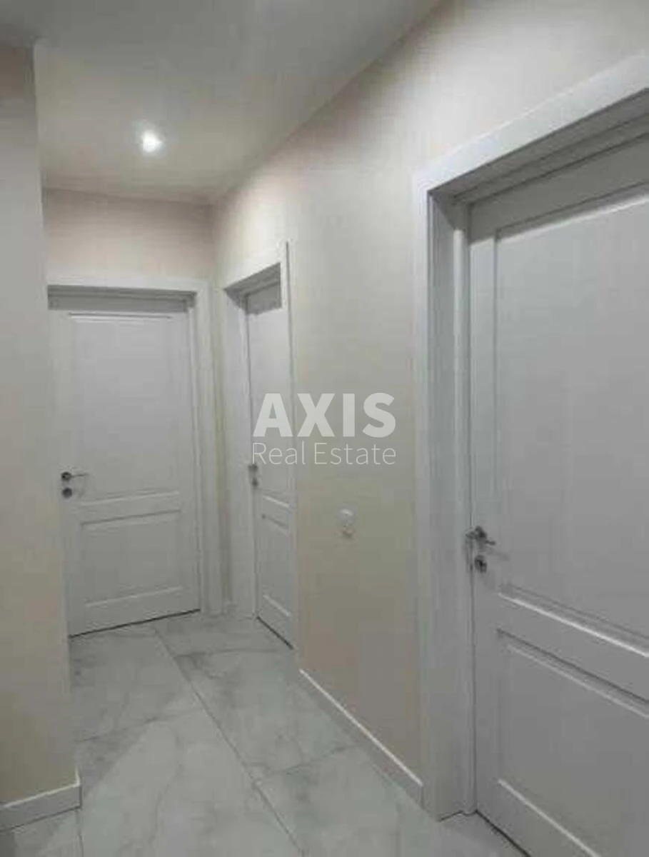 2k apartment vul. Sverstjuka Jevgena 4623557