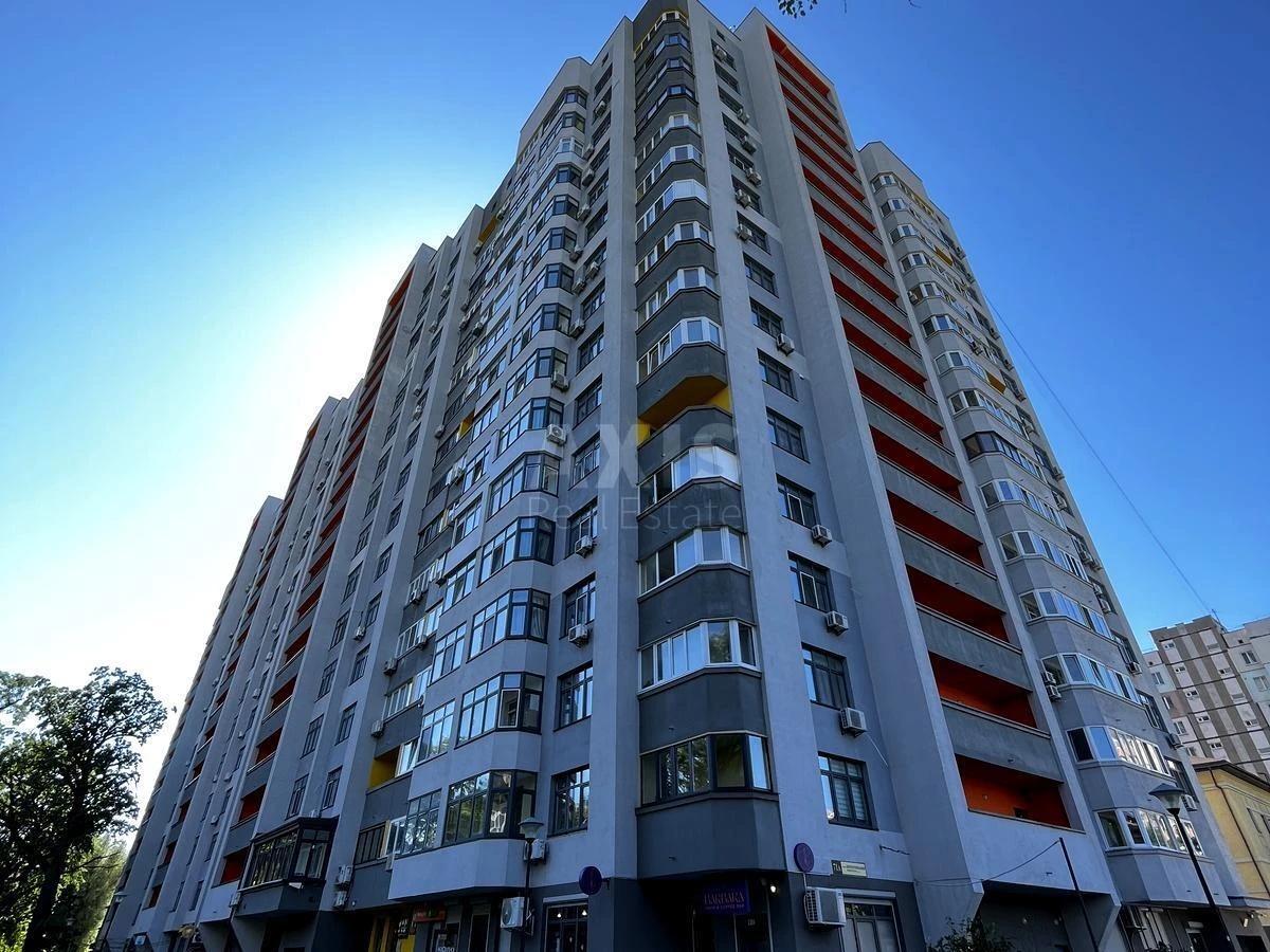 3к квартира пр-т Берестейский 71А7053015