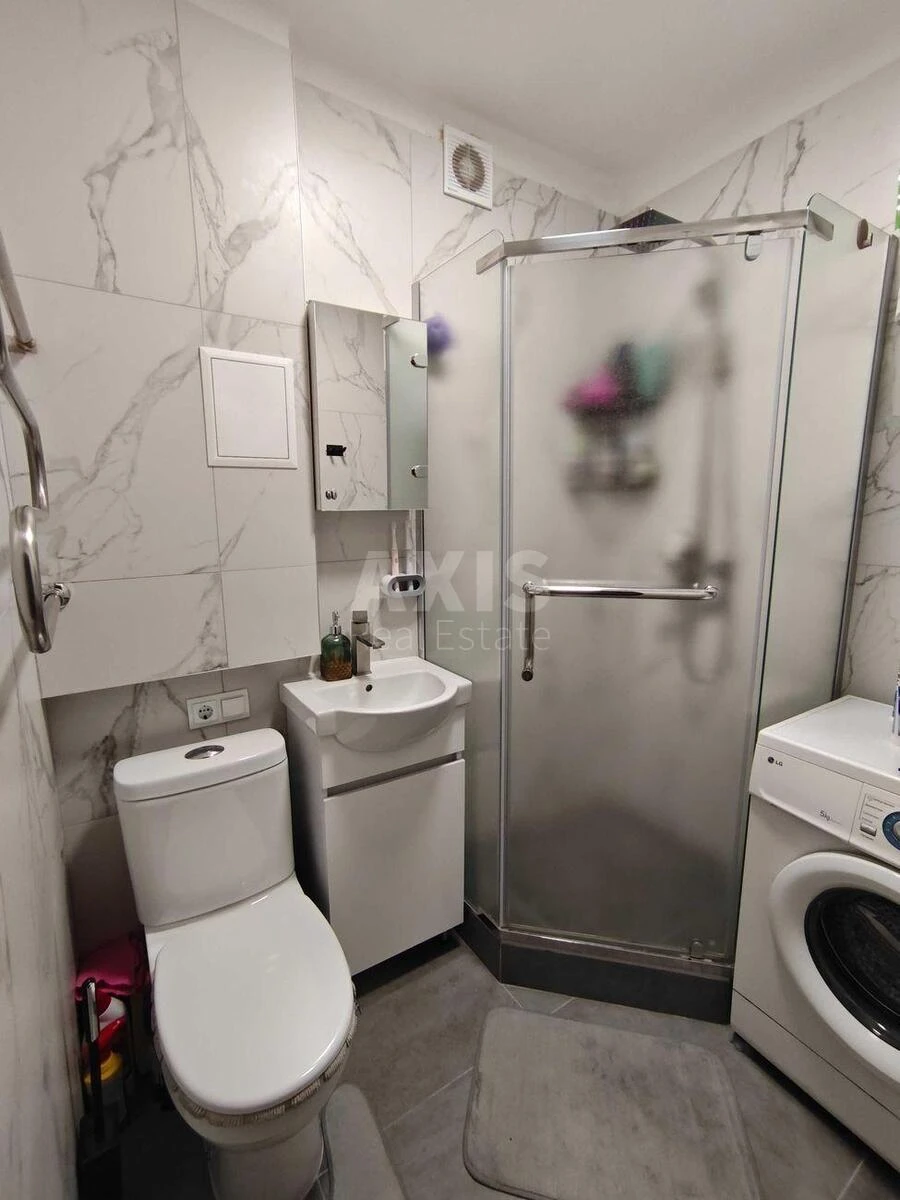 2k apartment vul. Pryvokzal'na 12/17204610