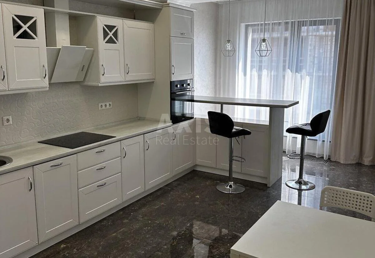 1k apartment doroga Naberezhno-Rybal's'ka 3