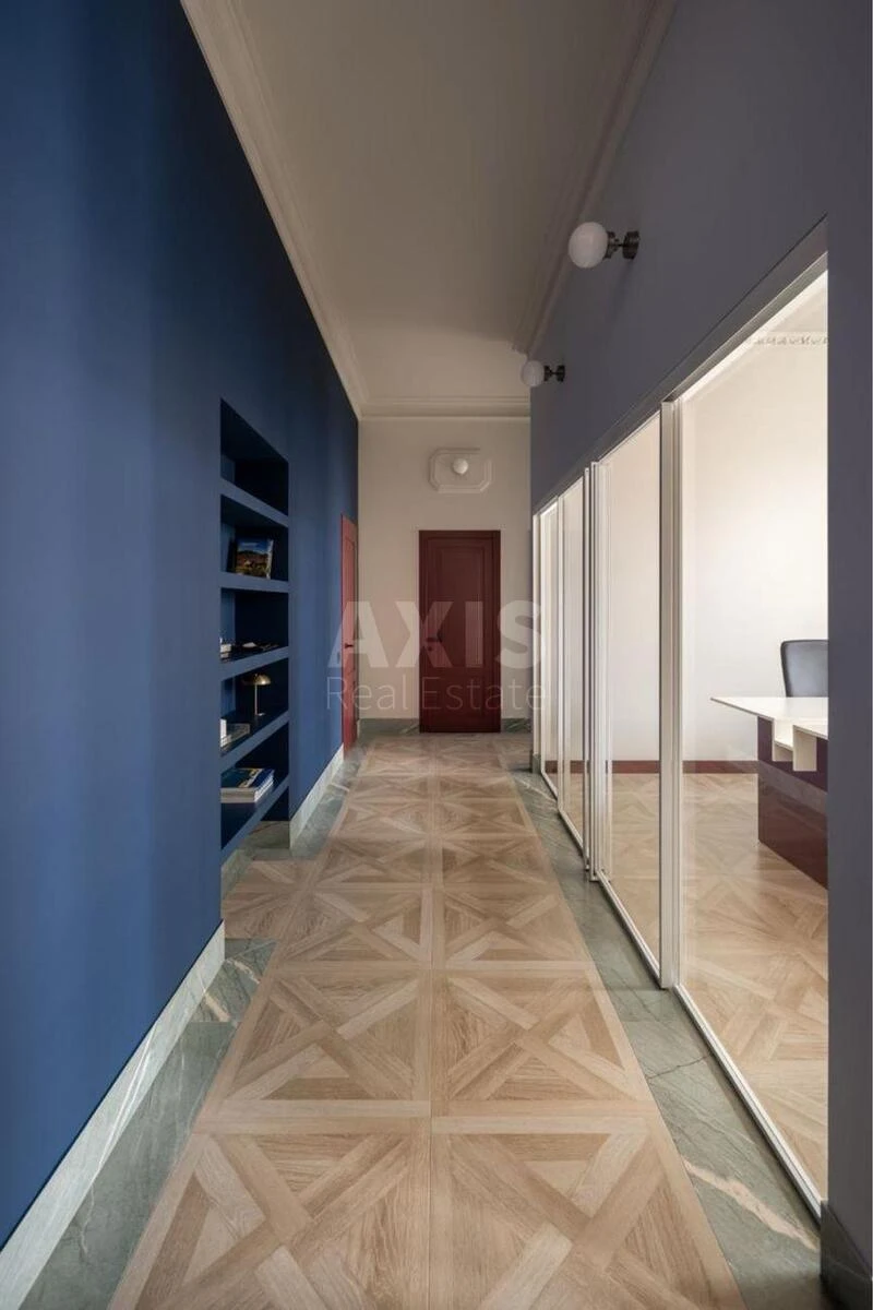 Office vul. Rustaveli Shota 15Б, 135m2710156