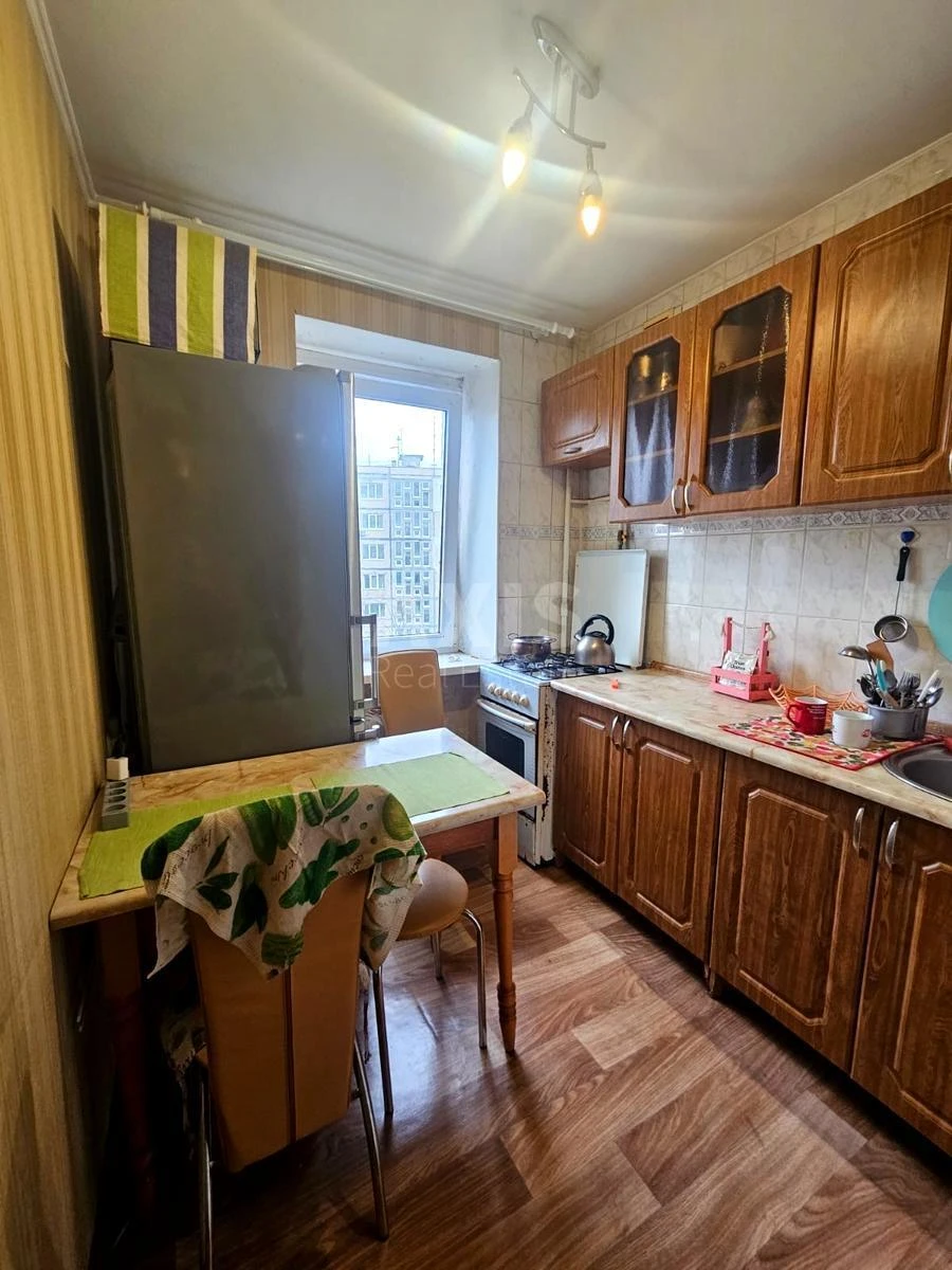 1k apartment vul. Bakyns'ka 37А67710