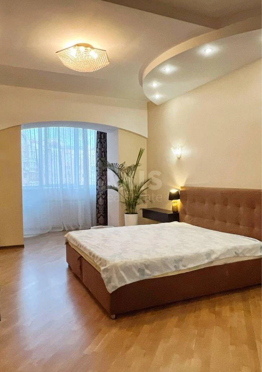 4k apartment pr-t Volodimira Іvasyuka 10А677865