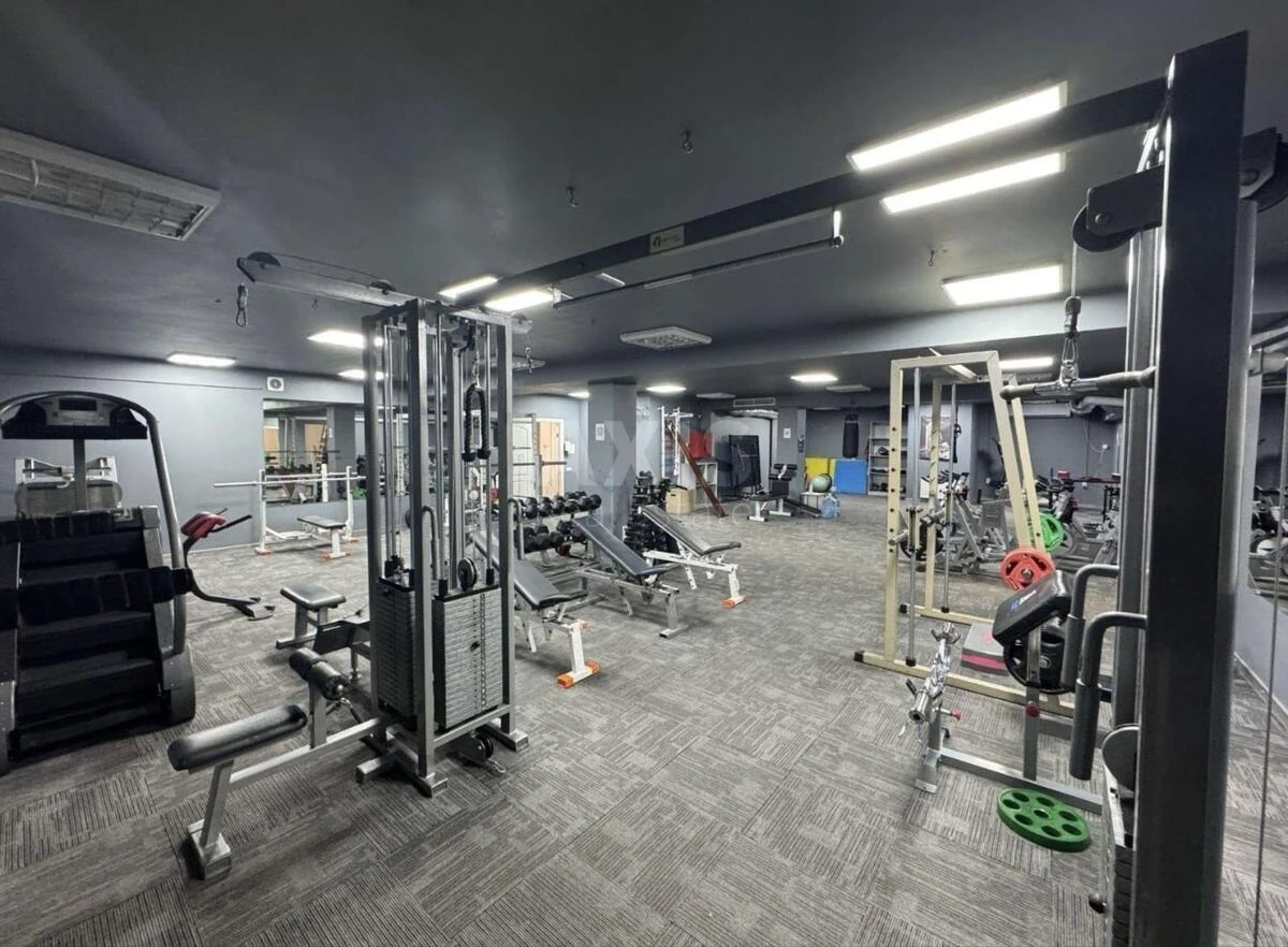 Office vul. Pymonenka Mykoly 13, 360m2698807