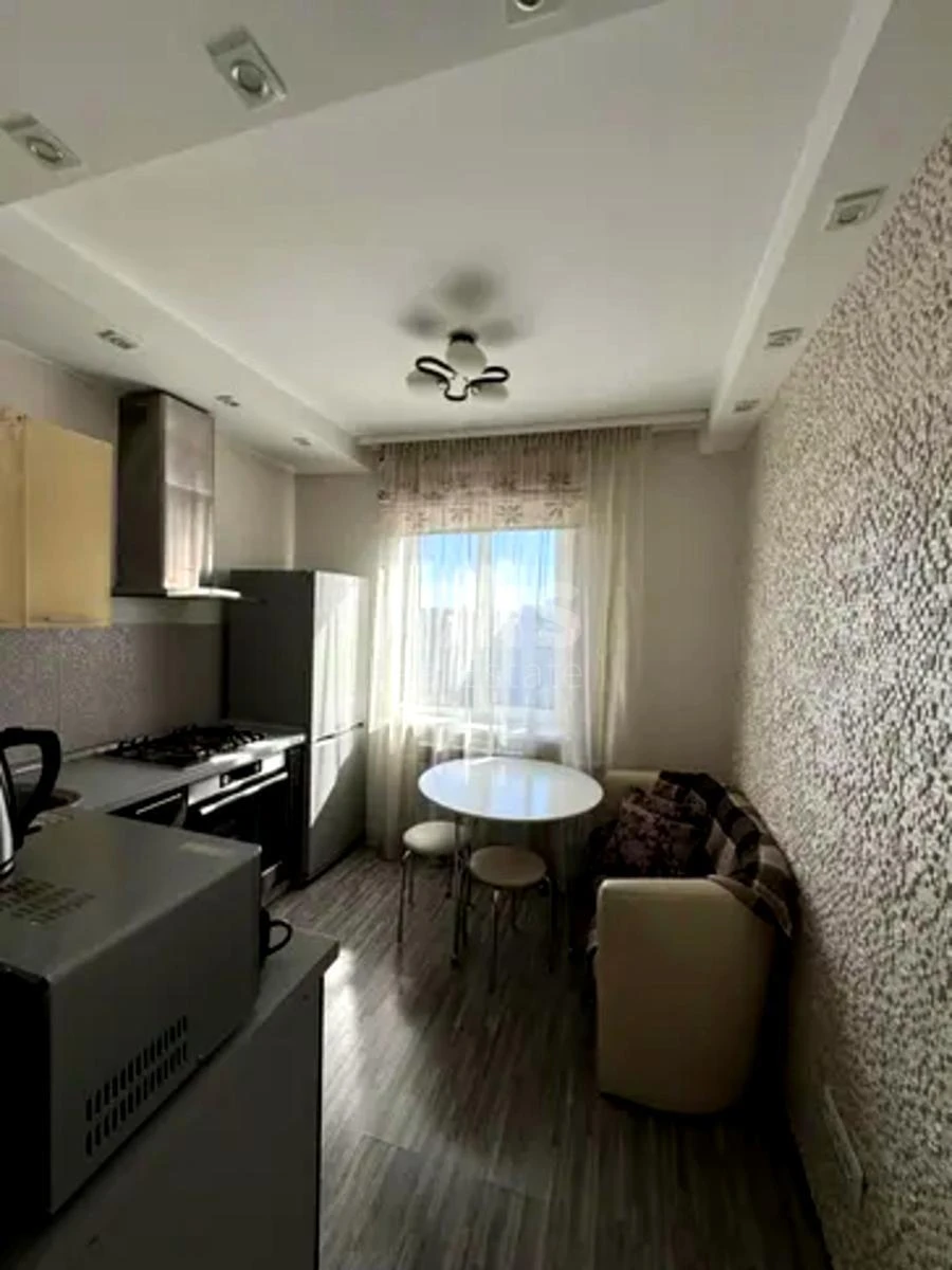 2к квартира пр-т Европейского Союза 9Б664953