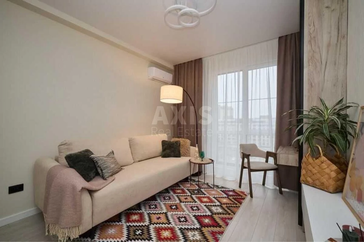 2к квартира ул. Михаила Максимовича 24649186