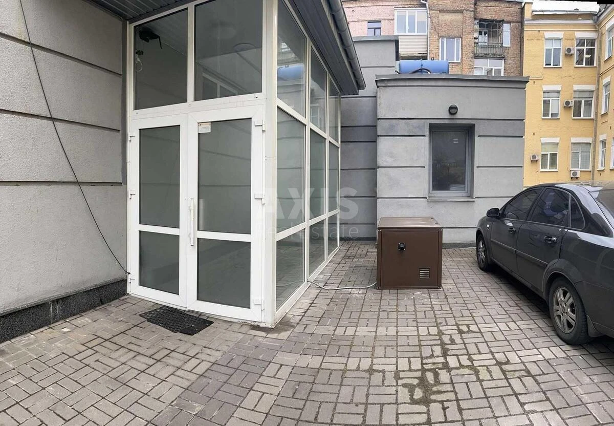 Office vul. Saksagans'kogo 70А, 385m2671379